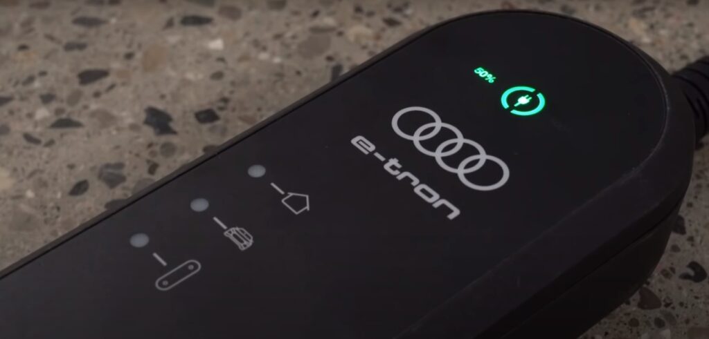 Audi e-tron Wireless Charging 